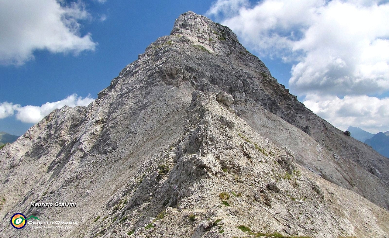 45 Il Pegherolo e il suo ambiente lunare....JPG